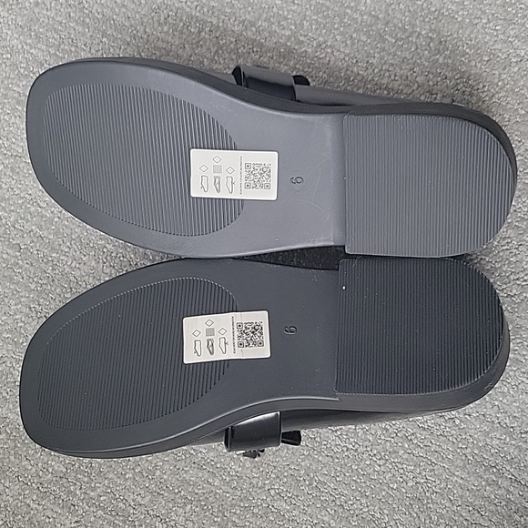 Never worn loafers - Picture 3 of 3